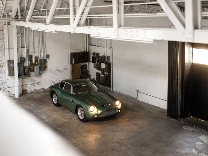 Illustration for article titled You Could Buy 16 Janis Joplin Porsches For The Price Of One Fangio Ferrari